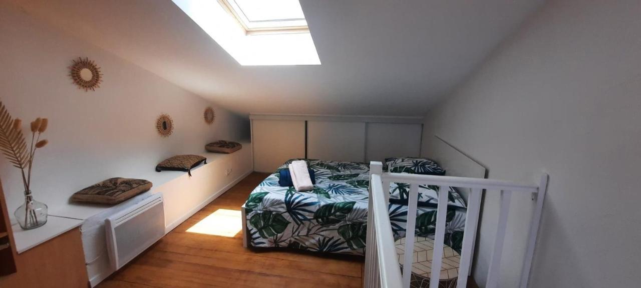 Superbe Appartement Avec Balcon Vue Mer ! Carqueiranne Exterior foto